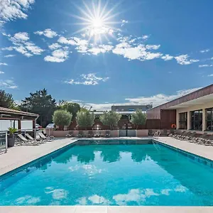 https://best-western-marseille-aeroport.aixenprovencehotels.org